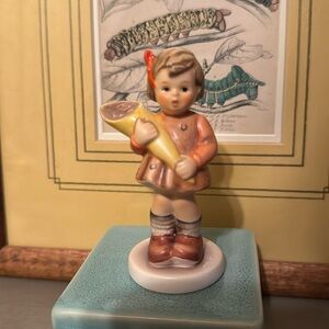Rare Goebel German porcelain girl figurine.